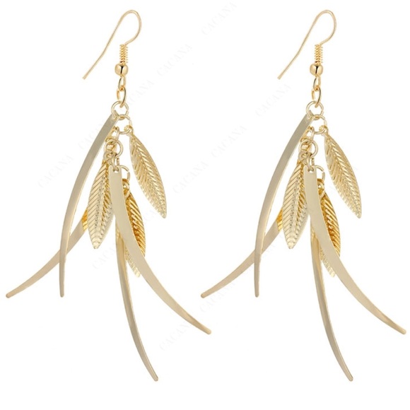 Dangle Boho Feather Earrings - Picture 2 of 8